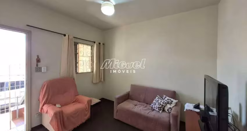 Casa com 2 quartos à venda na Rua Dom Pedro I, Alto, Piracicaba