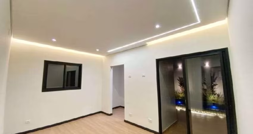 Casa à Venda em condomínio  com 175m², 3 dormitórios e 4 vagas!!!