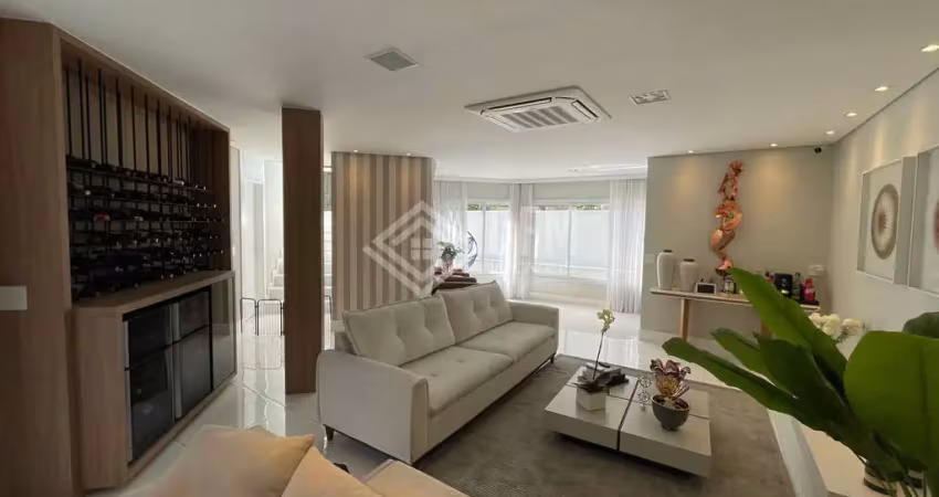 Casa com 5 quartos à venda na Estrada do Itapeti, 100, Parque Residencial Itapeti, Mogi das Cruzes