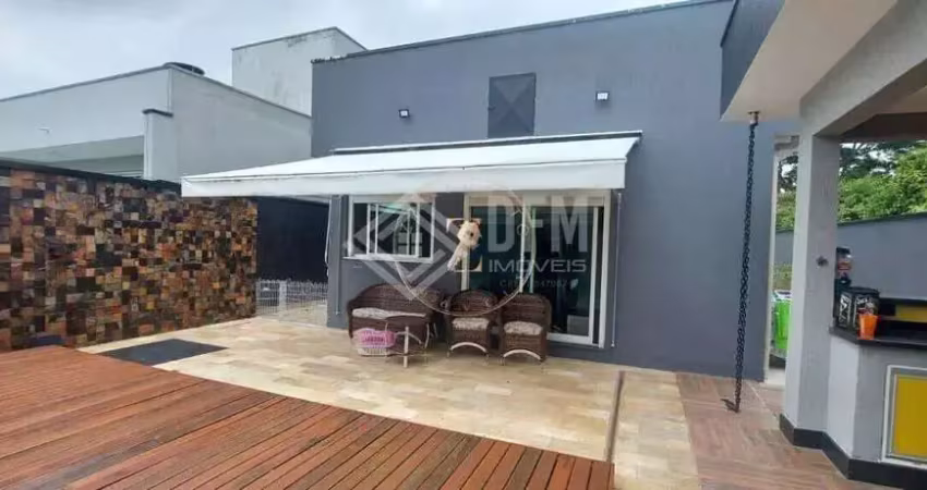 Casa em condomínio fechado com 3 quartos à venda na Estrada do Itapeti, 100, Parque Residencial Itapeti, Mogi das Cruzes
