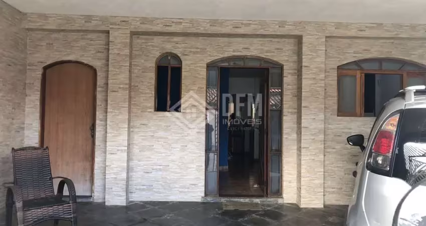 Casa com 5 quartos à venda na Rua dos Peixes, 10, Conjunto Residencial do Bosque, Mogi das Cruzes