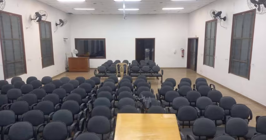 Imóvel Comercial para Venda em São Gonçalo, Itaúna, 1 dormitório, 2 banheiros