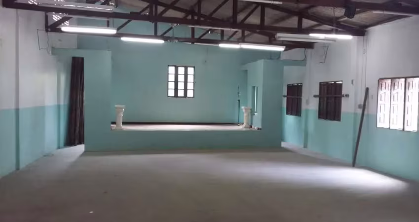 Imóvel comercial para venda em salvador, cajazeiras xi, 1 dormitório, 2 banheiros