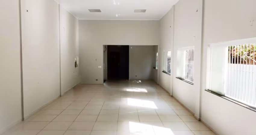 Imóvel Comercial para Venda em São Sebastião da Boa Vista, Centro, 1 dormitório, 2 banheiros
