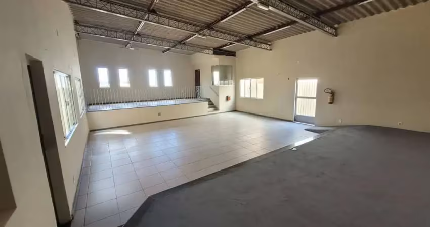 Sala comercial para venda em são pedro da aldeia, são josé, 1 dormitório, 2 banheiros