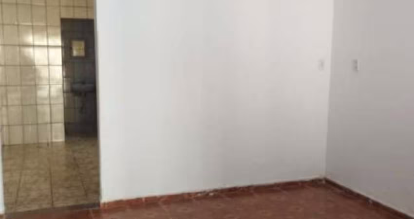Casa para Locação em Ribeirão Preto, Ipiranga, 2 dormitórios, 1 banheiro, 1 vaga