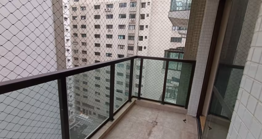 Apartamento com 2 dormitórios e vaga demarcada no bairro do Boqueirão , valor R$770.000,00