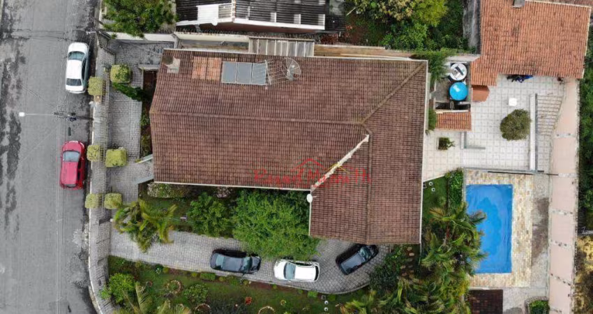 Casa com 4 dormitórios, 500 m² - venda por R$ 2.800.000,00 ou aluguel por R$ 7.000,00/mês - Nova Arujá - Arujá/SP