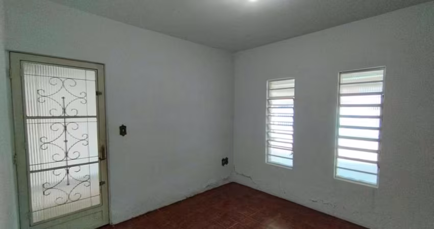 Casa para Venda em São José dos Campos, Cidade Morumbi, 2 dormitórios, 1 suíte, 2 banheiros, 2 vagas