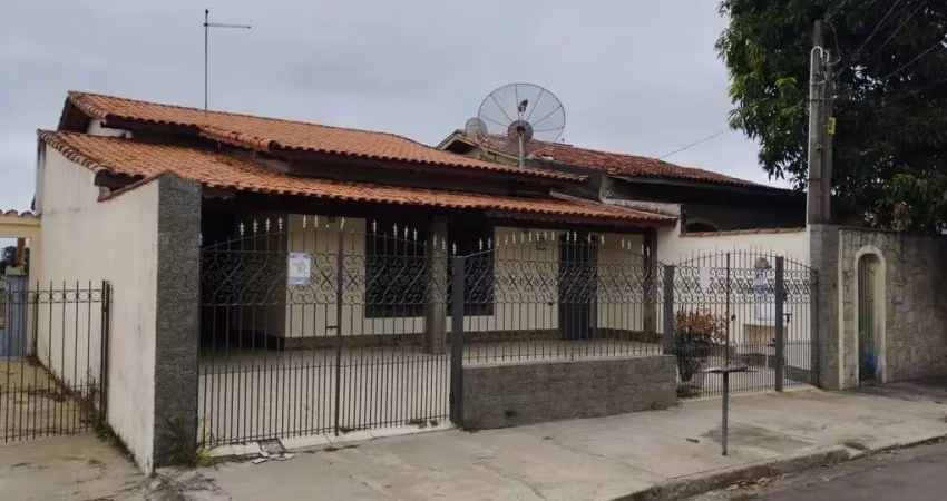 Casa para Locação em São José dos Campos, Bosque dos Eucaliptos, 3 dormitórios, 1 suíte, 2 banheiros, 4 vagas