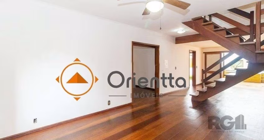 Casa para Venda - 224m², 3 dormitórios, sendo 1 suites, 3 vagas - Santana