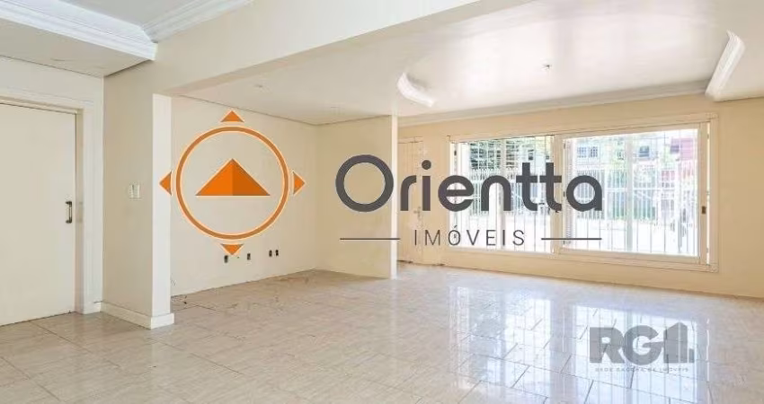 Casa 3 dormitórios para alugar Passo da Areia Porto Alegre/RS