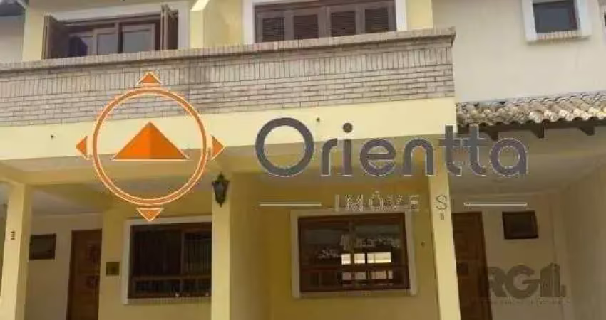 Imobiliária ORIENTTA ALUGA maravilhosa Casa/Sobrado com 3 dormitórios, sendo 1