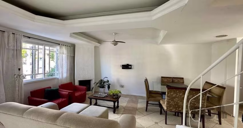 Casa 3 dormitórios à venda Vila Assunção Porto Alegre/RS