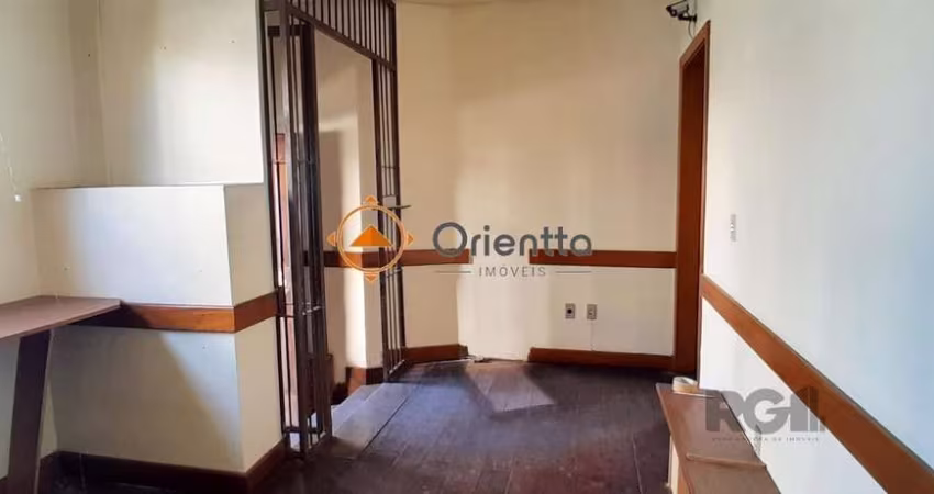 Excelente casa comercial com mais de 10 cômodos