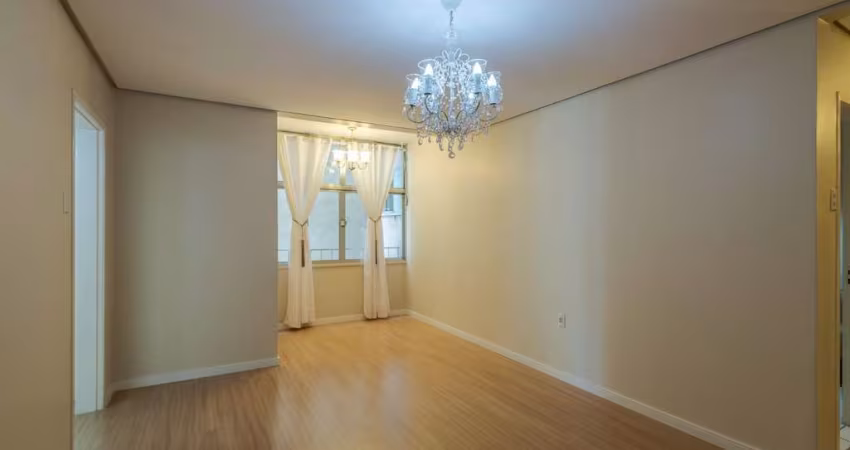 Apartamento de 80 m²semi mobiliado, 3 dormitórios e 1 suíte no Centro Histórico