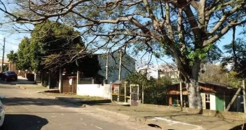 Terreno em Porto Alegre, no bairro Espírito Santo, à venda.