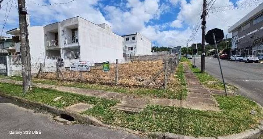 Terreno em Porto Alegre, no bairro Hípica, à venda.