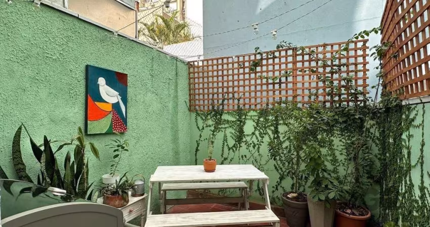 CASA TOTALMENTE REFORMADA EM ÓTIMA LOCALIZAÇÃO NO CENTRO HISTÓRICO