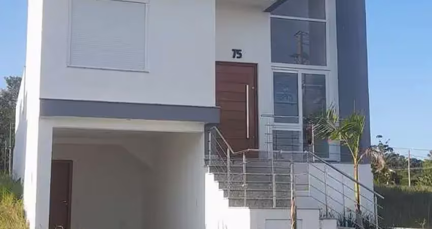 Casa com 3 quartos à venda na Rua Affonso Lunardelli, 75, Hípica, Porto Alegre