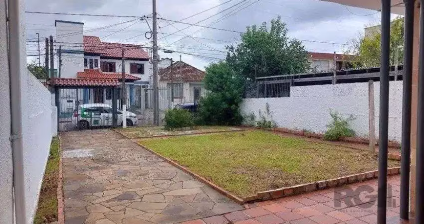 Casa com 2 quartos à venda na Rua Rezende Costa, 235, Sarandi, Porto Alegre