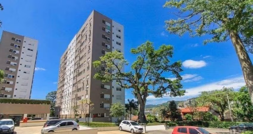 Apartamento de 2 quartos , suite ,  garagem em Condomínio Clube no bairro Teresó
