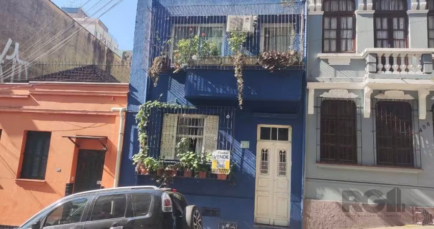 Casa 3 dormitórios à venda Centro Histórico Porto Alegre/RS