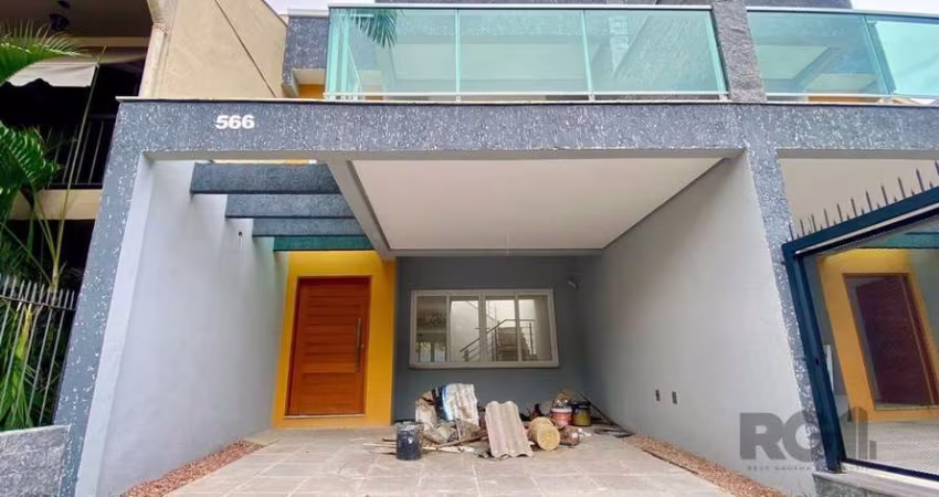 Casa 3 dormitórios à venda Chácara das Pedras Porto Alegre/RS