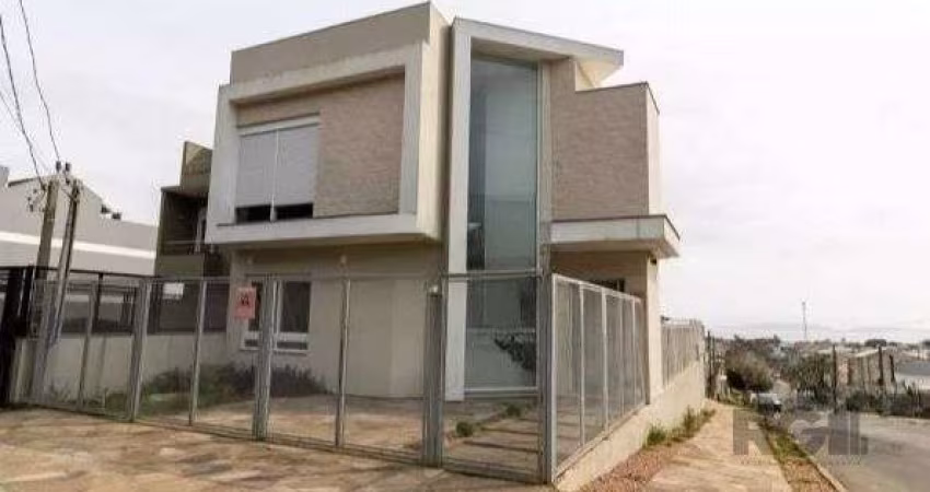 Casa 3 dormitórios à venda Guarujá Porto Alegre/RS