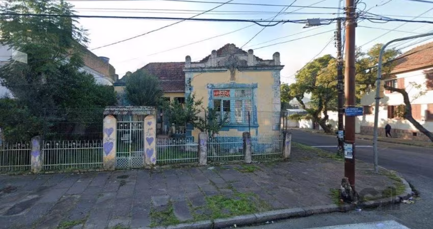 Casa 3 dormitórios à venda Medianeira Porto Alegre/RS