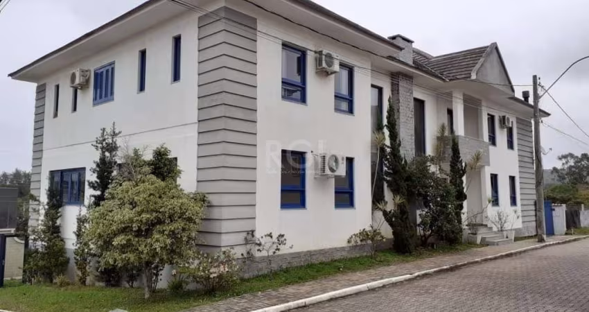 Casa 4 dormitórios à venda Hípica Porto Alegre/RS
