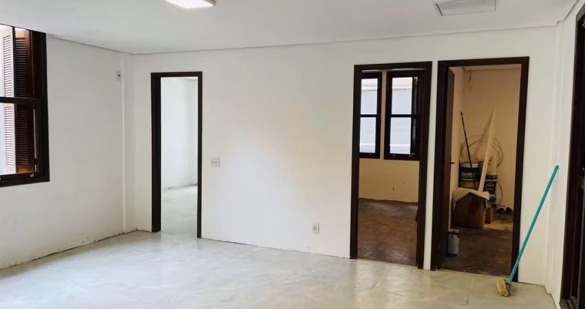 Apartamento Bairro centro- 3 dormitórios ,Sendo 1 suíte.
