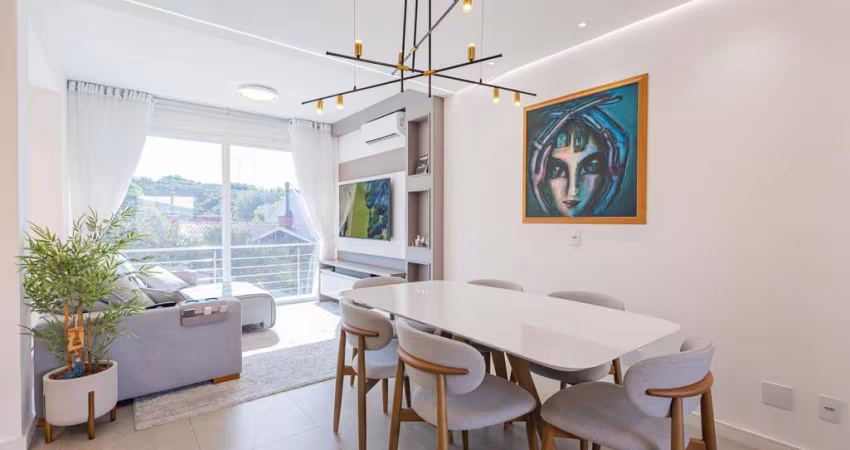 VENDA- Casa com 3 quartos sendo 1 suíte, 3 vagas, 202m2 com churrasqueira- Mario