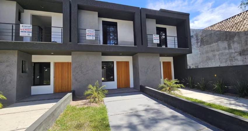 Casa em Porto Alegre, no bairro Aberta dos Morros, com 3 dormitório(s), e 3 banh