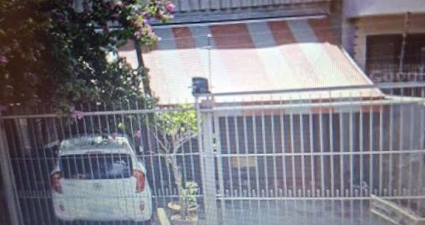 Casa comercial 2 dormitórios à venda Floresta Porto Alegre/RS