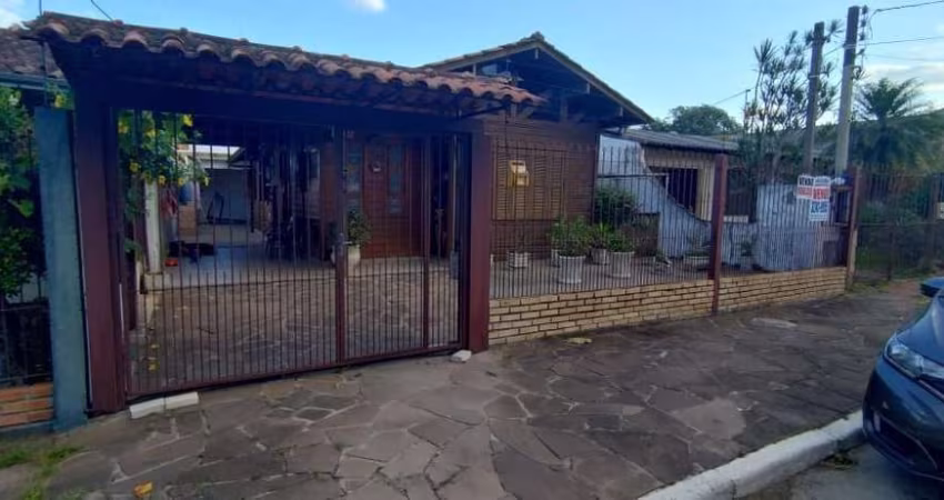 Casa 2 dormitórios à venda Vila Nova Porto Alegre/RS