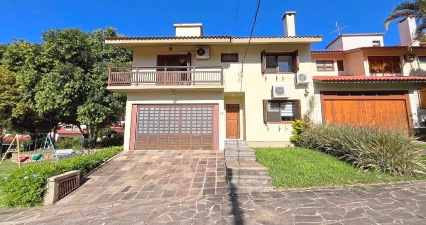 Casa 3 dormitórios à venda Teresópolis Porto Alegre/RS