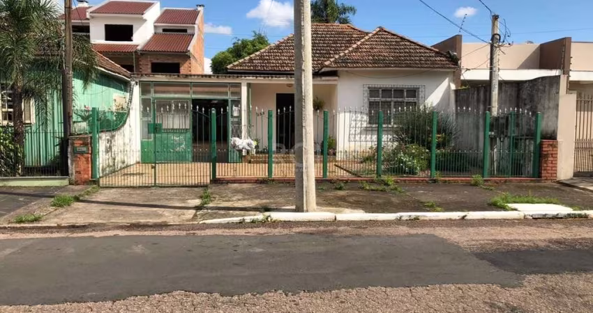 Casa para Venda - 220m², 4 dormitórios, 2 vagas - Fátima