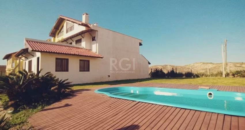 Duplex para Venda - 172.21m², 3 dormitórios, sendo 1 suites, 2 vagas - Centro