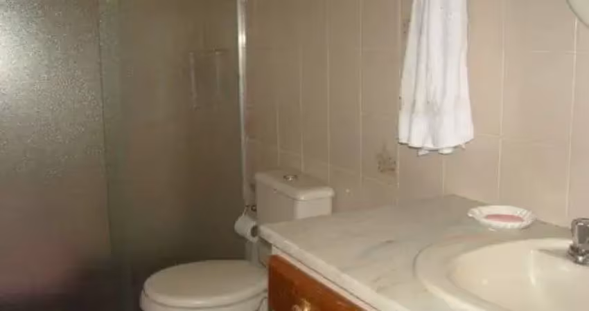 Casa para venda - 216m², 3 dormitórios, sendo 1 suites, 2 vagas - centro