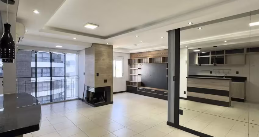 Apartamento de 2 dormitórios, sendo 1 suíte e 2 vagas de garagem
