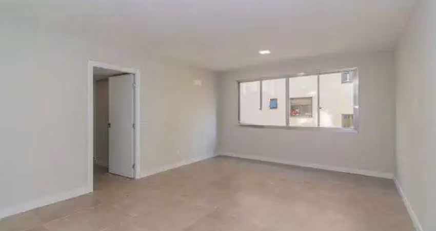 Apartamento reformado com 3 quartos, suíte e 2 vagas – 113 m² -  mont serrat