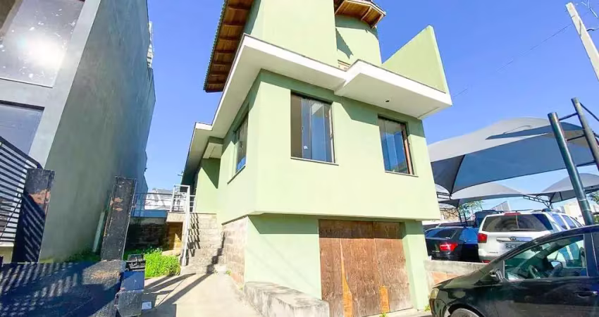 Casa em condomínio / 3 quartos / 1 suíte / 2 vagas / verdes campos / porto alegr