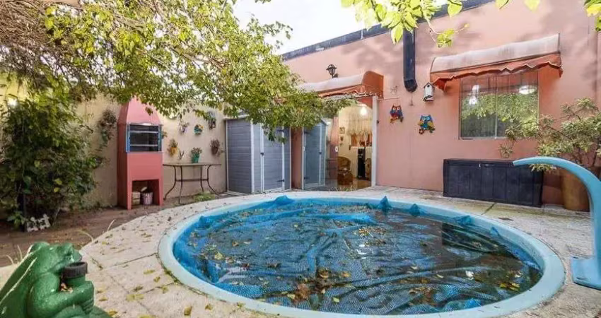 Casa em condomínio / 2 quartos / piscina interna / terra nova / alvorada / rs