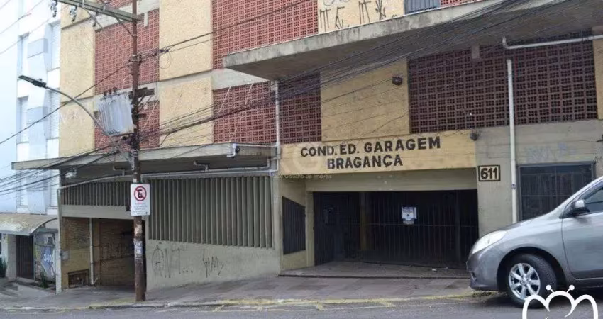Garagem à venda na Rua Marechal Floriano Peixoto, 611, Centro Histórico, Porto Alegre