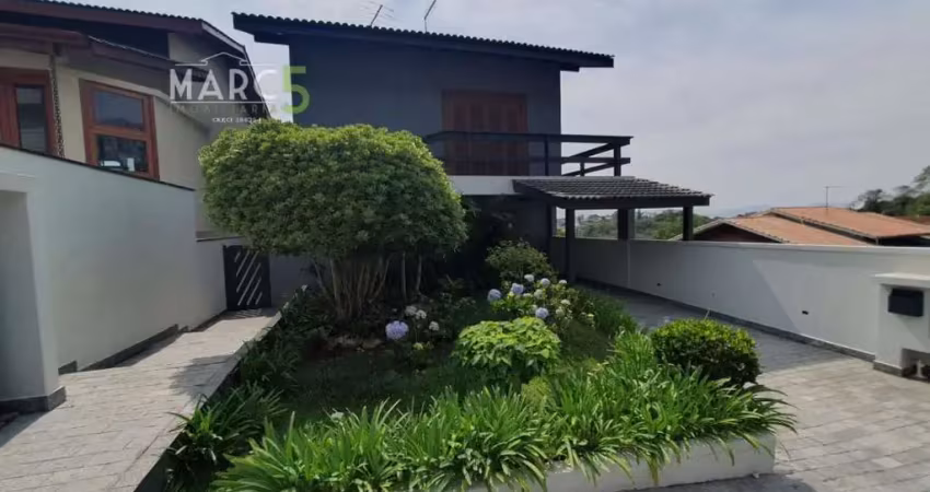 Casa em condomínio fechado com 3 quartos à venda na Rua das Quaresmeiras, Arujázinho IV, Arujá