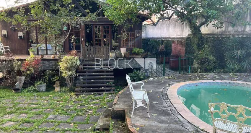 Recreio dos Bandeirantes | Casa 4 quartos, sendo 1 suite