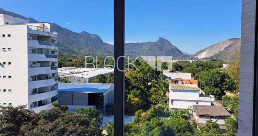 Apartamento com 1 quarto para alugar na Estrada dos Bandeirantes, --, Vargem Pequena, Rio de Janeiro