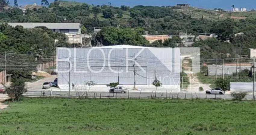 Barracão / Galpão / Depósito para alugar na Estrada dos Colonos, --, Santa Cruz, Rio de Janeiro