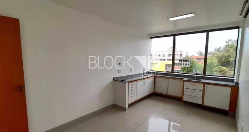 Sala comercial com 2 salas à venda na Rua Alberto Cavalcanti, --, Recreio dos Bandeirantes, Rio de Janeiro